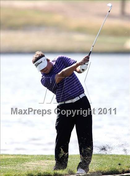 Thumbnail 2 in Iowa State Boys Golf Tournament @ Harvester photogallery.