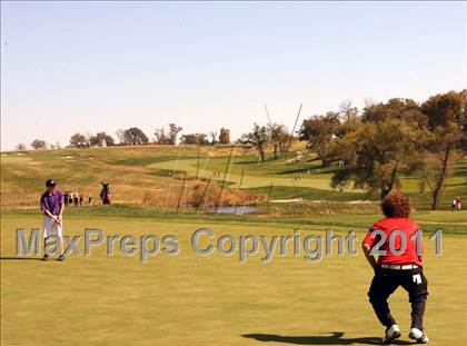 Thumbnail 1 in Iowa State Boys Golf Tournament @ Harvester photogallery.