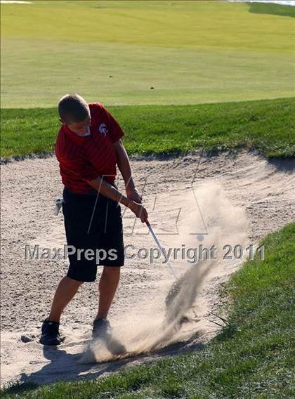 Thumbnail 1 in Iowa State Boys Golf Tournament @ Harvester photogallery.