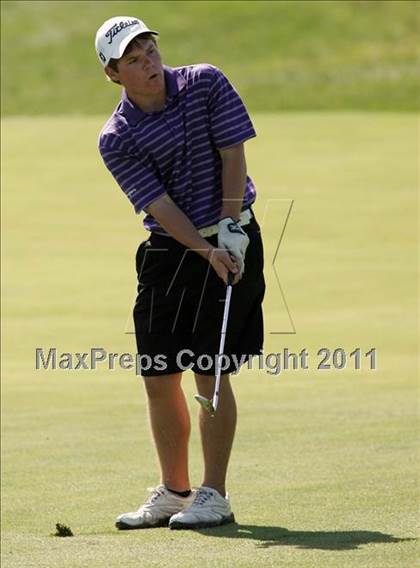 Thumbnail 2 in Iowa State Boys Golf Tournament @ Harvester photogallery.