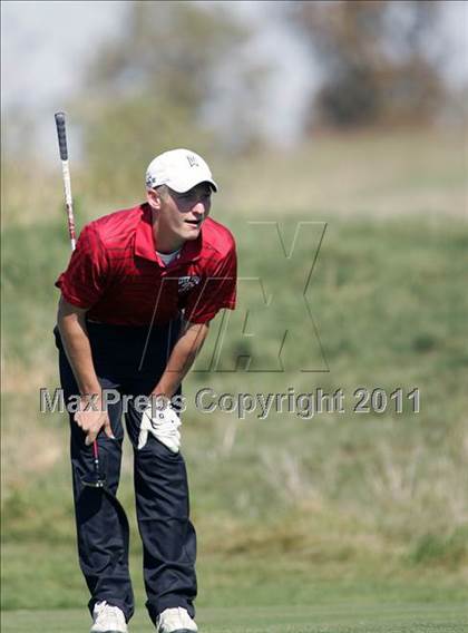 Thumbnail 3 in Iowa State Boys Golf Tournament @ Harvester photogallery.