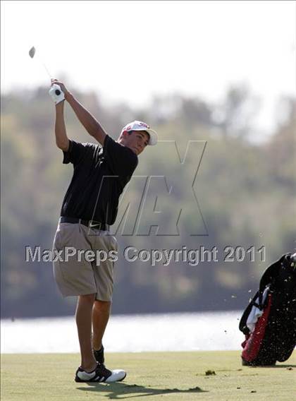 Thumbnail 2 in Iowa State Boys Golf Tournament @ Harvester photogallery.