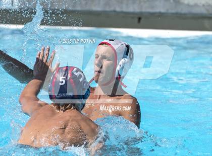 Thumbnail 2 in La Sierra vs Hemet photogallery.
