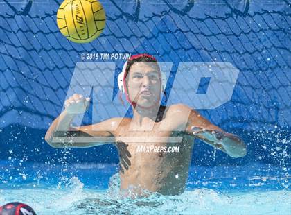 Thumbnail 3 in La Sierra vs Hemet photogallery.