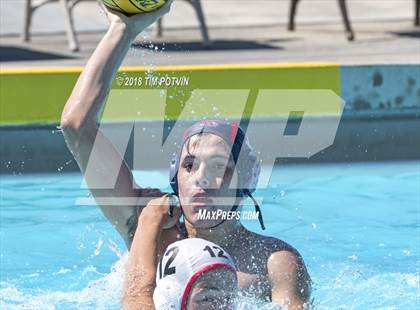 Thumbnail 2 in La Sierra vs Hemet photogallery.