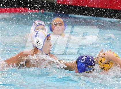 Thumbnail 3 in Grossmont vs. San Pasqual (America's Finest City Tournament) photogallery.