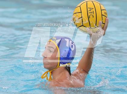 Thumbnail 1 in Grossmont vs. San Pasqual (America's Finest City Tournament) photogallery.
