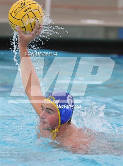 Thumbnail 1 in Grossmont vs. San Pasqual (America's Finest City Tournament) photogallery.