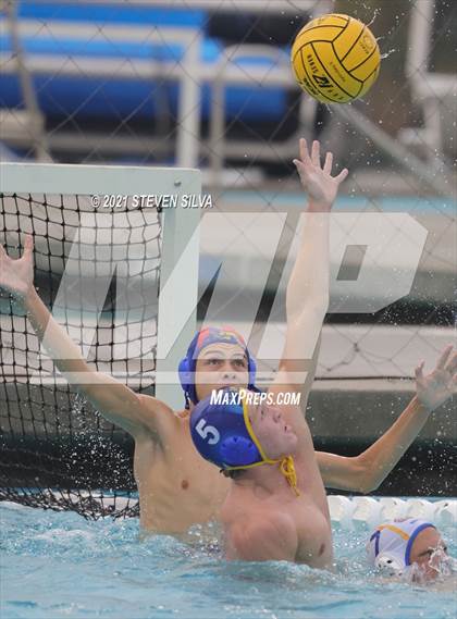 Thumbnail 1 in Grossmont vs. San Pasqual (America's Finest City Tournament) photogallery.