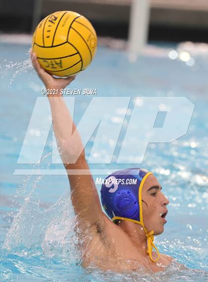 Thumbnail 2 in Grossmont vs. San Pasqual (America's Finest City Tournament) photogallery.