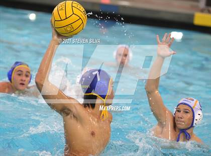Thumbnail 3 in Grossmont vs. San Pasqual (America's Finest City Tournament) photogallery.