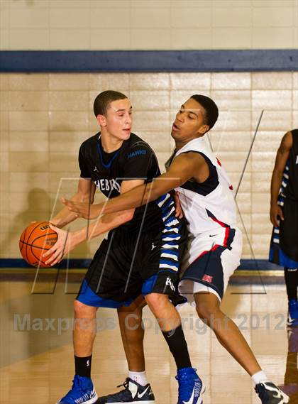 Thumbnail 2 in Atascocita vs. Hebron (McDonald's Texas Invitational) photogallery.