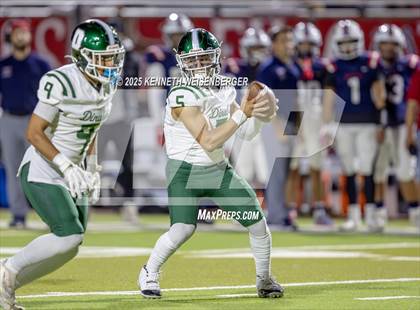 Thumbnail 3 in Dinuba @ Tulare Western photogallery.