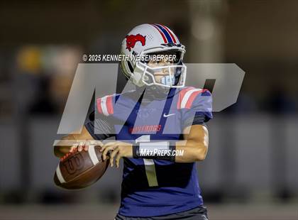 Thumbnail 1 in Dinuba @ Tulare Western photogallery.