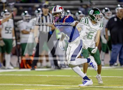 Thumbnail 2 in Dinuba @ Tulare Western photogallery.
