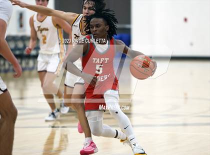 Thumbnail 2 in Taft @ Dripping Springs (CTX Tip-Off Showcase @ Concordia University) photogallery.