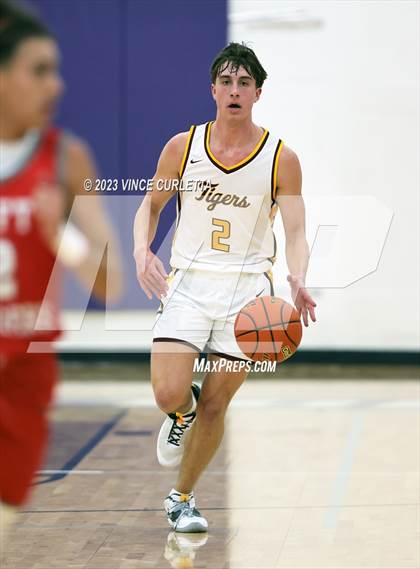 Thumbnail 1 in Taft @ Dripping Springs (CTX Tip-Off Showcase @ Concordia University) photogallery.