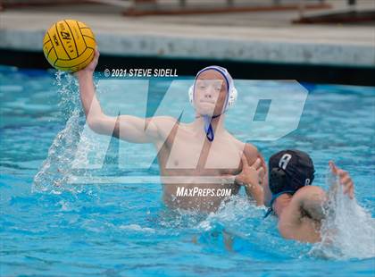 Thumbnail 1 in Francis Parker vs. St. Xavier (America's Finest City Tournament) photogallery.