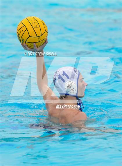 Thumbnail 1 in Francis Parker vs. St. Xavier (America's Finest City Tournament) photogallery.