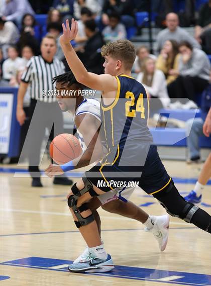 Thumbnail 2 in Shenango @ Union Area photogallery.