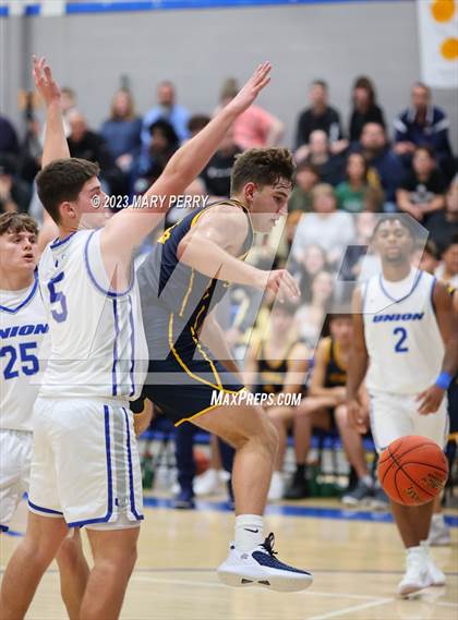 Thumbnail 3 in Shenango @ Union Area photogallery.