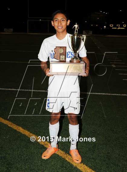 Thumbnail 1 in Chandler (AIA D1 Final Award Photos) photogallery.