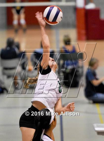Thumbnail 1 in Goodpasture Christian vs. East Hamilton photogallery.