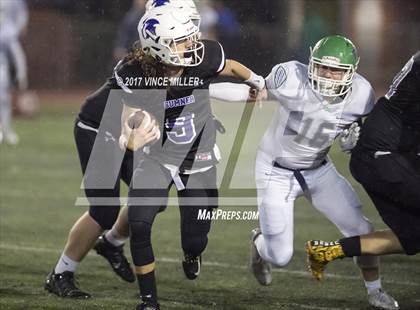 Thumbnail 1 in Woodinville vs. Sumner (WIAA 4A Semifinal) photogallery.