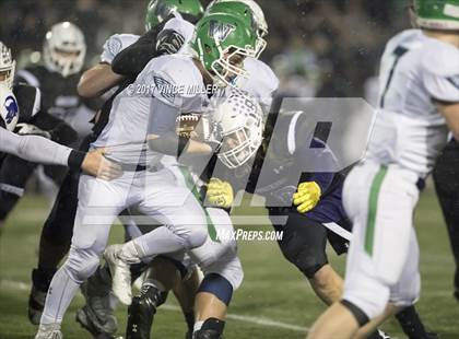 Thumbnail 2 in Woodinville vs. Sumner (WIAA 4A Semifinal) photogallery.