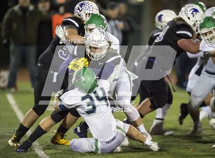 Thumbnail 2 in Woodinville vs. Sumner (WIAA 4A Semifinal) photogallery.