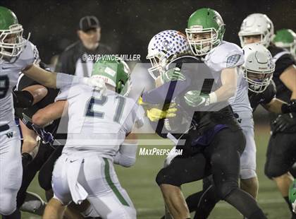 Thumbnail 2 in Woodinville vs. Sumner (WIAA 4A Semifinal) photogallery.