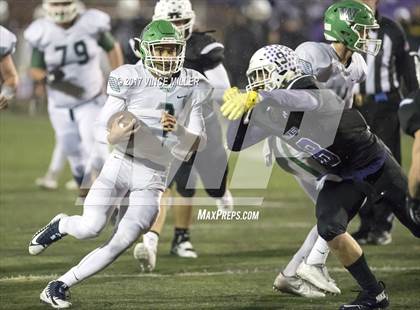 Thumbnail 2 in Woodinville vs. Sumner (WIAA 4A Semifinal) photogallery.