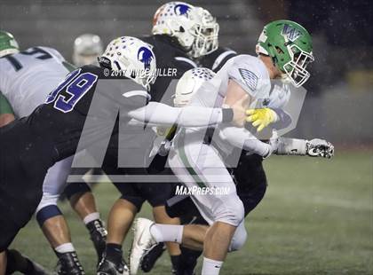 Thumbnail 2 in Woodinville vs. Sumner (WIAA 4A Semifinal) photogallery.