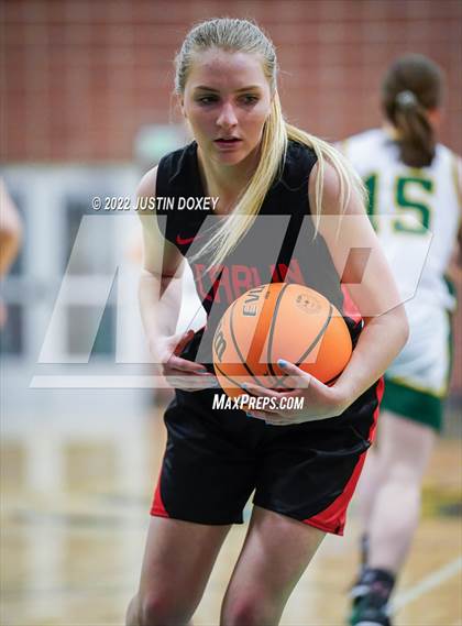 Thumbnail 2 in Carlin @ Eureka photogallery.