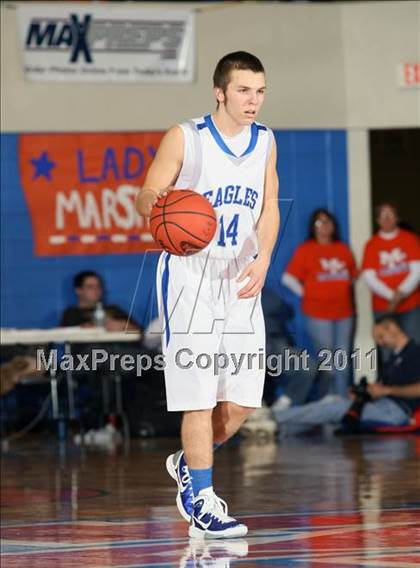 Thumbnail 3 in Graves County vs. Scott County Central (Marshall County Hoopfest) photogallery.