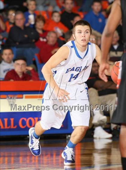 Thumbnail 2 in Graves County vs. Scott County Central (Marshall County Hoopfest) photogallery.