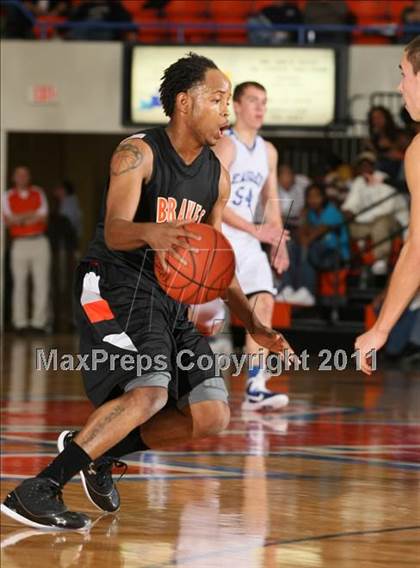 Thumbnail 2 in Graves County vs. Scott County Central (Marshall County Hoopfest) photogallery.