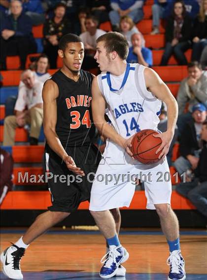 Thumbnail 2 in Graves County vs. Scott County Central (Marshall County Hoopfest) photogallery.