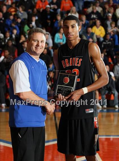 Thumbnail 1 in Graves County vs. Scott County Central (Marshall County Hoopfest) photogallery.