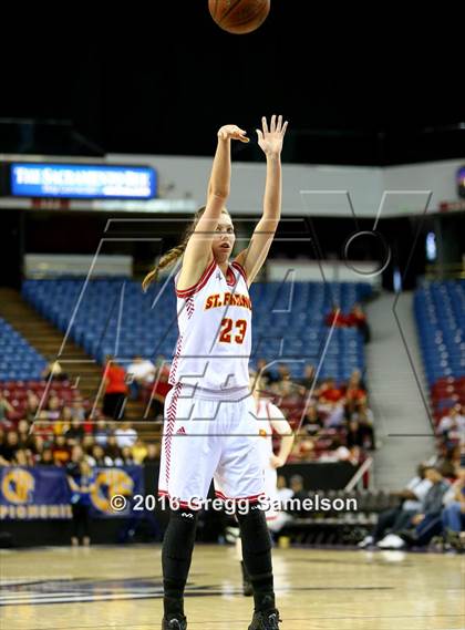 Thumbnail 1 in St. Francis vs. Castro Valley (CIF NorCal Regional D1 Final) photogallery.