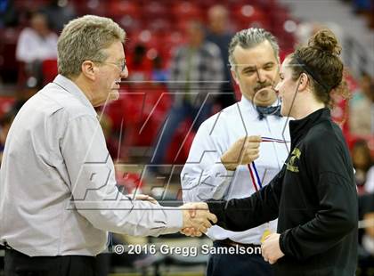 Thumbnail 3 in St. Francis vs. Castro Valley (CIF NorCal Regional D1 Final) photogallery.