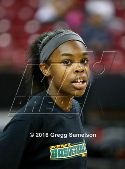 Thumbnail 1 in St. Francis vs. Castro Valley (CIF NorCal Regional D1 Final) photogallery.