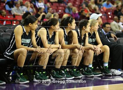 Thumbnail 2 in St. Francis vs. Castro Valley (CIF NorCal Regional D1 Final) photogallery.