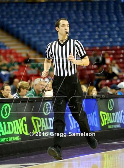 Thumbnail 2 in St. Francis vs. Castro Valley (CIF NorCal Regional D1 Final) photogallery.