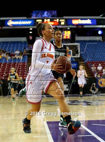Thumbnail 2 in St. Francis vs. Castro Valley (CIF NorCal Regional D1 Final) photogallery.