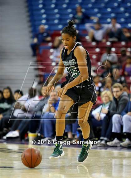 Thumbnail 1 in St. Francis vs. Castro Valley (CIF NorCal Regional D1 Final) photogallery.