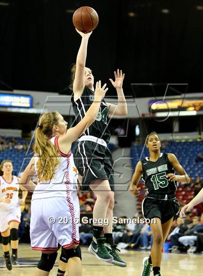 Thumbnail 1 in St. Francis vs. Castro Valley (CIF NorCal Regional D1 Final) photogallery.