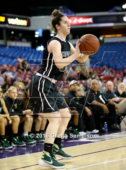 Thumbnail 1 in St. Francis vs. Castro Valley (CIF NorCal Regional D1 Final) photogallery.