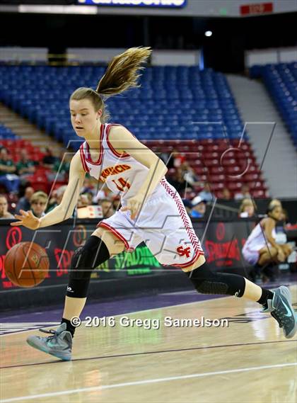 Thumbnail 3 in St. Francis vs. Castro Valley (CIF NorCal Regional D1 Final) photogallery.