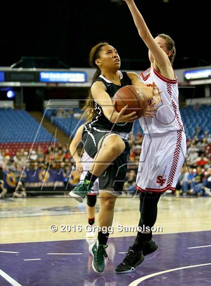 Thumbnail 3 in St. Francis vs. Castro Valley (CIF NorCal Regional D1 Final) photogallery.